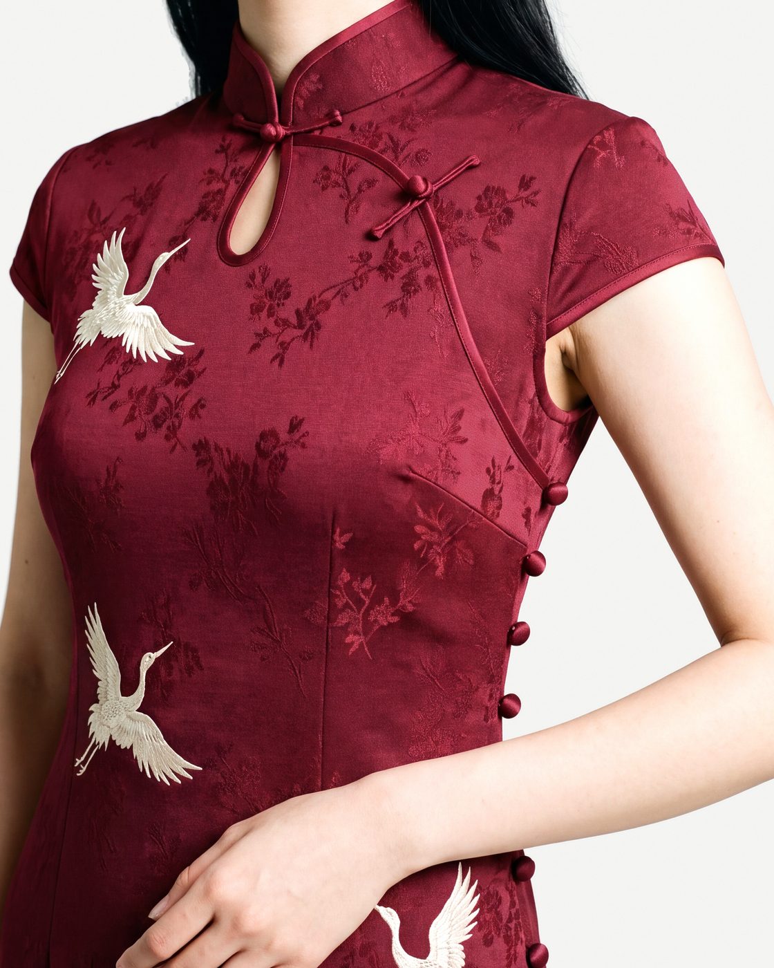 Red cheongsam, detail